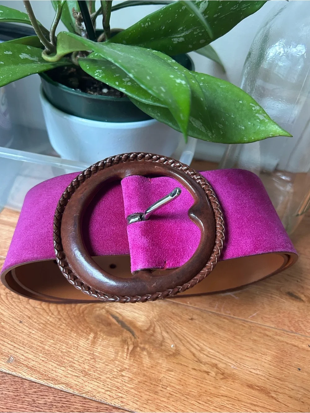 Ralph Lauren Suede Belt in Fuchsia with Braided Wooden Buckle 🤩 😍🔥